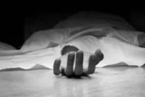 बहराइच: तालाब में उतराता मिला युवती का शव, इलाके में सनसनी