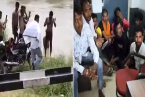 लखीमपुर खीरी: बांकेगंज में रेलवे पुल पर नहाना पड़ा भारी...24 पर रेलवे एक्ट में कार्रवाई