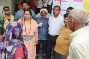 शाहजहांपुर: साध्वी प्राची के गनर पर हमला करने वाला एक आरोपी गिरफ्तार