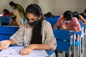 प्रयागराज : पीसीएस मेंस परीक्षा शुरू, प्रश्नपत्रों की पांच स्तरीय सुरक्षा