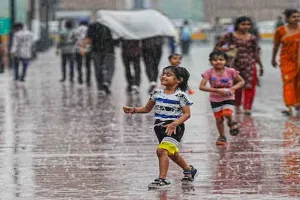 UP Monsoon Alert: उत्तर प्रदेश में 9 अक्टूबर तक गरज चमक के साथ बारिश का अलर्ट