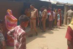 लखीमपुर खीरी: युवक को नुकीला हथियार घोंपकर उतारा मौत के घाट...प्रेम प्रसंग में हत्या की आशंका