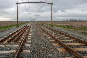 कानपुर : अनवरंगज स्टेशन से कासगंज तक ट्रैक दोहरीकरण जल्द