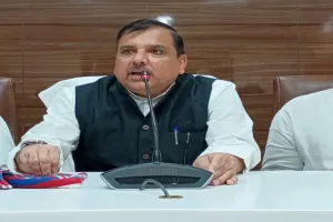 संजय सिंह का आरोप- योगी सरकार सवर्णों को दे रही दलितों-पिछड़ों की नौकरियां 