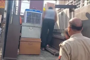 शाहजहांपुर: आयुष हत्याकांड...फरार इनामी शेखर मौर्या की संपत्ति कुर्क