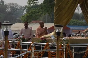 अंबेडकरनगर : सीएम योगी बोले, कुछ लोगों को विकास पसंद नहीं 