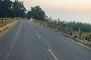 बदायूं: सोत नदी पर शुरू नहीं हो सका पुल का निर्माण कार्य