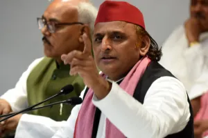 अखिलेश यादव ने BJP पर फिर साधा निशाना, कहा- 'नदियों की सफाई सिर्फ नाम की... धन और बजट का हुआ दुरुपयोग'