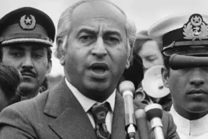 पांच जुलाई का इतिहास: पाकिस्तान में सेना ने किया तख्ता पलट, जुल्फिकार अली भुट्टो को सत्ता से हटाया 