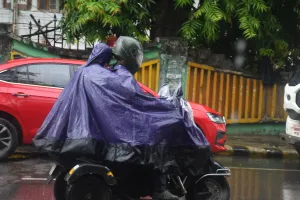 UP Monsoon: मानसून ने फिर पकड़ी रफ्तार, 12 जिलों में जारी भारी बारिश का अलर्ट