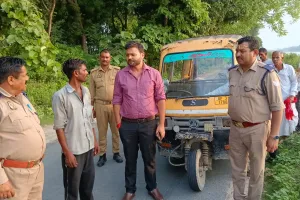 लखीमपुर खीरी : डग्गामार वाहनों पर चला एआरटीओ का चाबुक, 31 वाहन सीज