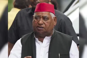 सपा सांसद का बड़ा बयान, सपा राज में कांवड़ियो पर मुसलमान बरसाते थे फूल, भाजपा समाज में फैला रही नफरत