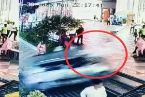 Hapur News: ढाबे में घुसी तेज रफ्तार कार, प्रेमी की की मौत, प्रेमिका समेत तीन घायल 