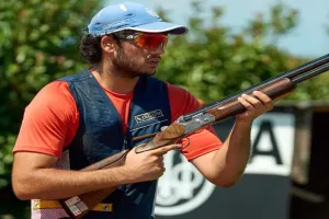 ISSF World Cup: भवतेग सिंह, मैराज और गनेमत के धुआंदार शॉट्स ने बनाया लोगों को अपना फैन, फाइनल में जगह बनाने के लिए चंद कदम दूर
