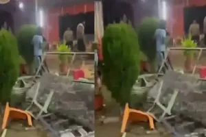 मुजफ्फरनगर: खाने में प्याज में मिला प्याज का टुकड़ा, गुस्साए कांवड़ियों ने ढाबे में की तोड़फोड़ 