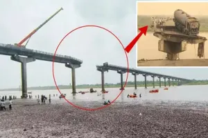 वडोदरा पुल हादसे में मरने वालों की संख्या बढ़कर 15 हुई, महिसागर नदी से 4 और शव हुए बरामद