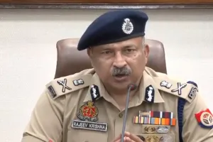 ढाबा संचालक ऐसा कोई काम न करें जिससे भावनाएं आहत हो: डीजीपी बोले- कांवड़ यात्रा मार्ग की सीसीटीवी और ड्रोन से हो रही निगरानी 