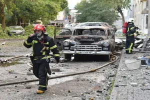 रूस का यूक्रेन पर भीषण हमला: 597 ड्रोन के साथ 26 मिसाइलें दागीं, छह की मौत, कई घायल 