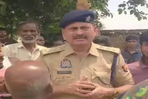 प्रयागराज: मिर्जापुर हाईवे पर हाइड्रा से कुचलकर राहगीर की मौत, लोगों ने किया चक्काजाम 