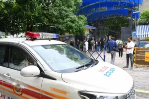 St. Stephen's College Threat: दिल्ली सेंट स्टीफंस कॉलेज को बम की धमकी, तलाशी अभियान जारी 