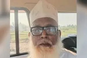 ED Raid: छांगुर बाबा के ठिकानों पर ईडी की छापेमारी, बाबा का भतीजा धर्मांतरण के आरोप में गिरफ्तार