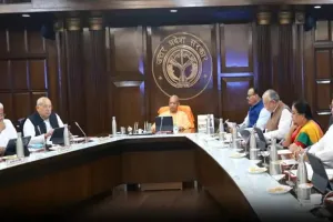 Yogi Cabinet Meeting: योगी मंत्रिमंडल ने दी 37 प्रस्तावों को मंजूरी, महिलाओं को मिला यह बड़ा तोहफा, छात्रों को मिलेगा टैबलेट