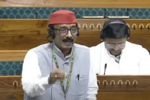  क्या ट्रंप के कहने पर  भारत ने ‘युद्ध विराम’ स्वीकार किया... सपा सांसद रमाशंकर ने सीजफायर पर सरकार को घेरा