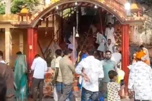 प्रयागराज के शिवालयों में उमड़ा आस्था का सैलाब, शिव की भक्ती में डूबे श्रद्धालु 