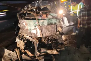 यमुना एक्सप्रेस-वे पर हुआ भीषण हादसा, कार और बस की टक्कर में छह की मौत, दर्जनों घायल, सड़क पर लगे लाशों के ढेर