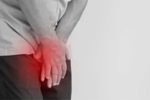 कटा प्राइवेट पार्ट... अचेत अवस्था में रेलवे कालोनी के पास मिला युवक, हालत नाजुक 