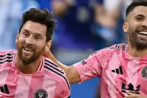 मेस्सी और अल्बा पर लगा प्रतिबंध, इंटर मियामी ने जताई नाराजगी