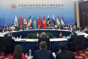 SCO Summit: एस जयशंकर ने पाकिस्तान को आतंकवाद पर लगाई लताड़, चीन को दी कड़ी चेतावनी