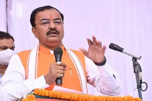 केशव मौर्य और अखिलेश यादव में कांवड़ यात्रा को लेकर बढ़ी तनातनी, बोले डिप्टी सीएम- पहले चलवाईं गोलियां और अब...