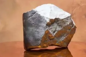 मंगल का सबसे बड़ा टुकड़ा नीलामी के लिए तैयार, न्यूयॉर्क के सोथबी में होगी बिक्री, जानिए क्यों है इतना खास