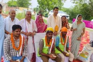 बाराबंकी में प्रदेश की पहली सोलर पैनल फैक्ट्री: 100 करोड़ की लागत से होगा निर्माण, 300 लोगों को मिलेगा रोजगार