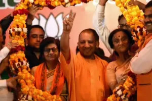 योगी आदित्यनाथ के नाम रिकॉर्ड, UP के सबसे लंबे कार्यकाल वाले मुख्यमंत्री पद पर रहकर रचा इतिहास
