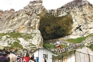 Amarnath Yatra 2025: अमरनाथ के शेषनाग आधार शिविर में अचेत हुए उत्तर प्रदेश के तीर्थयात्री, चिकित्सकों ने किया मृत घोषित 