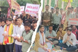 छात्र पंचायत की कांवड़ यात्रा लखनऊ रवाना, सीएम योगी पर जलाभिषेक का ऐलान  