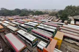 देवरिया रोडवेज परिसर में बनेगा 34 लाख से अस्थायी टिन शेड, भूमि पूजन कर निर्माण कार्य शुरू 