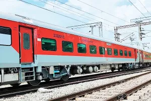 Bareilly: अब एलएचबी कोच से चलेगी काठगोदाम-देहरादून एक्सप्रेस