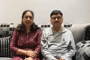 Bareilly: डिजिटल अरेस्ट...CBI अफसर बनकर प्रोफेसर को एक घंटा धमकाया, पत्नी की होशियारी ने बचाया