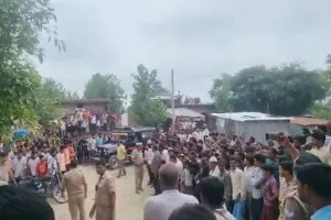 Bareilly: ड्रोन वाला चोर समझकर ग्रामीणों ने महिला समेत छह लोगों की कर दी पिटाई