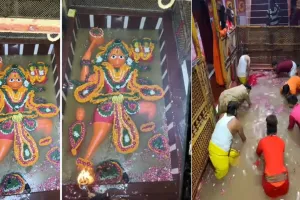 तीसरी बार संगम की लहरों में भीगे बड़े हनुमान जी : मां गंगा, यमुना और सरस्वती ने कराया पावन स्नान