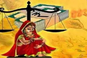  लखनऊ : दहेज के लिए डॉक्टर पत्नी को पीटा, एसिड अटैक की दी धमकी, पति समेत पांच पर रिपोर्ट दर्ज