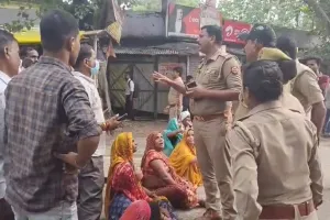 बाराबंकी : इलाज के दौरान युवती की मौत, सगे भाईयों पर रिपोर्ट