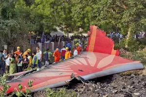 एआई विमान दुर्घटना: पूर्व एएआईबी प्रमुख हांडा बोले- पायलट की भूमिका पर निष्कर्ष जल्दबाजी