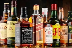 यूपी वालों ने जून में खूब छलकाए जाम, सरकारी खजाने में आया रिकॉर्ड 4458.22 करोड़ का टैक्स 