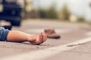 बदायूं: सड़क हादसे में युवक की मौत, रात भर शव कुचलकर गुजरते रहे वाहन