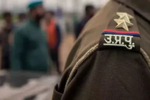 लखीमपुर खीरी: किसानों पर लाठीचार्ज मामले में कार्रवाई...सिपाही लाइन हाजिर कर कोरम पूरा