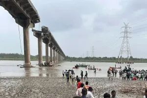 पीलीभीत में पुल और पुलिया पर रोका गया यातायात...वड़ोदरा की घटना से लिया सबक